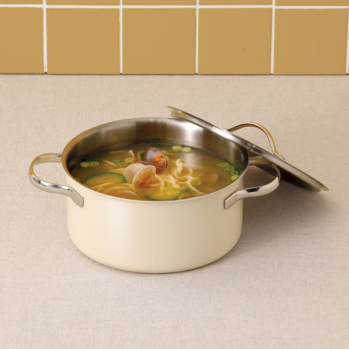 Edelkochen Premium 3-Ply Stainless Steel Pot (20cm) with Steamer Insert - Versatile 2-in-1 Set