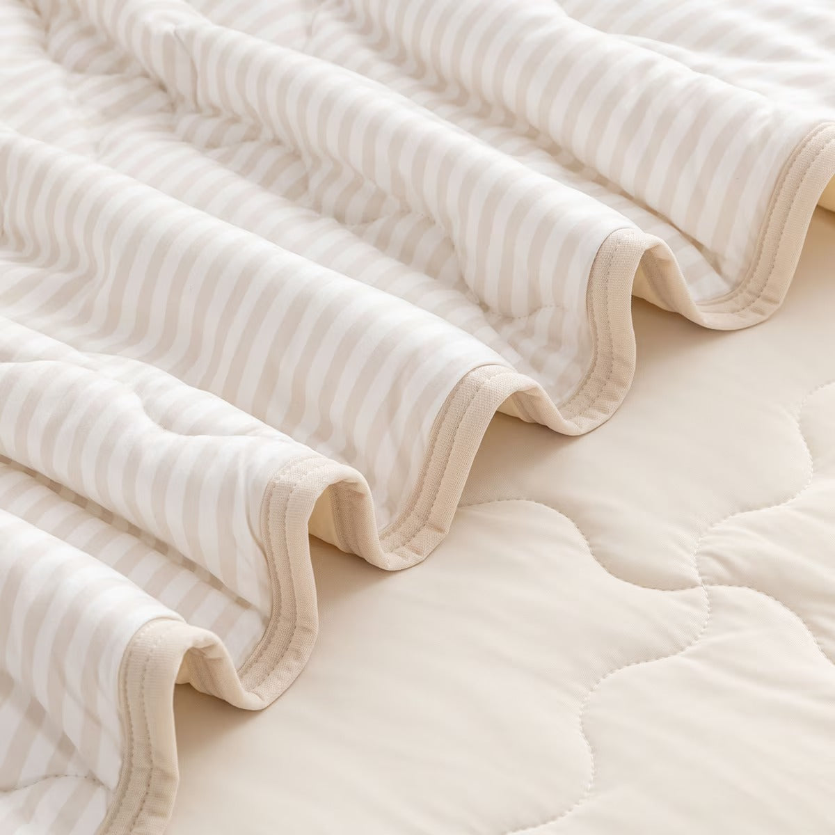 Berkshire Premium Reversible Cooling Throw - Beige Stripe & Crisp White